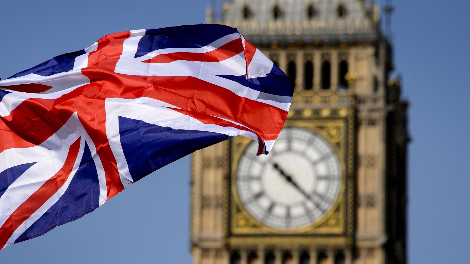 英国留学贷款申请需要满足哪些条件